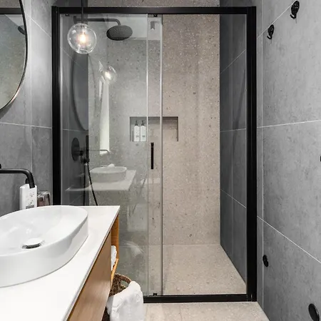 Vakantiehuis Karbula *